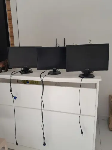 Vendo monitores 15 polegadas