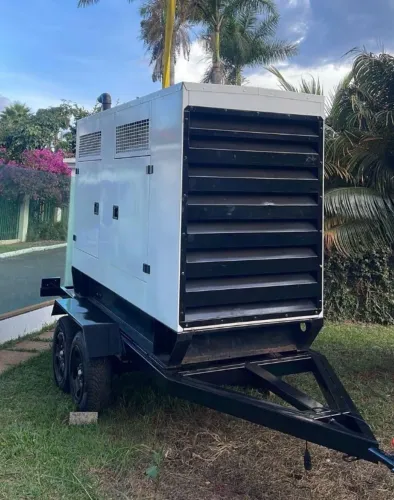 Reboque / carretinha para gerador