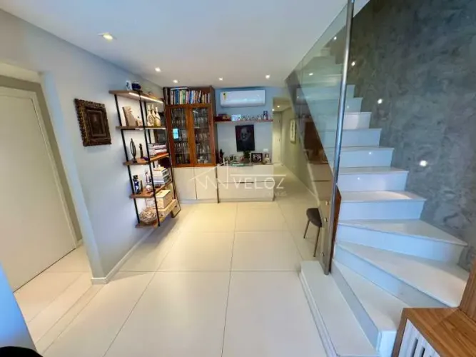 Apartamento : / Residencial / Botafogo