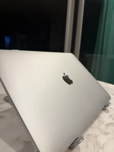 Macbook m1