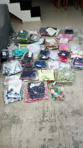 Vendo saldo estoque roupas infantis de verão