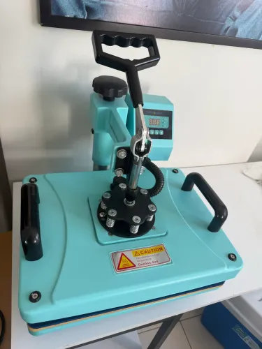 Prensa Térmica 5 em 1 Mecolour 29x38cm 220V ? Semi nova, usada menos de 10 Vezes!