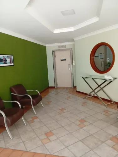 Imóvel para venda possui 40 metros quadrados com 1 quarto em Centro - Vitória - ES