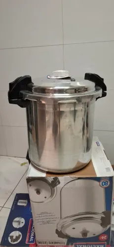 Panela de pressao de 24L