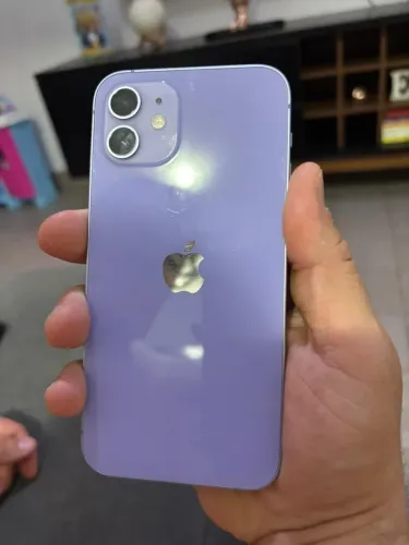 Vendo iphone 12 roxo