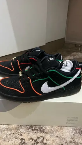 Nike Dunk SB Low x Bronx Girls Skate 40BR