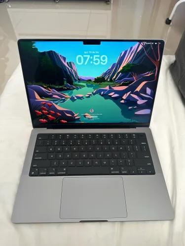 MacBook Pro 14? M1 Pro 16GB RAM 512GB SSD