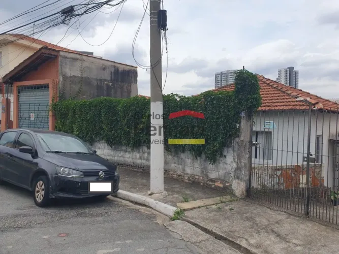 Imóvel à venda na Freguesia do Ó com terreno de 405 m² e 3 casas construídas