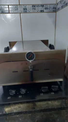 Forno para churrasqueira ou fogão 