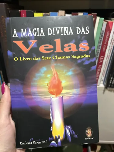 Livro A Magia Divina Das Velas