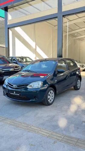 Toyota Etios X 1.3 Flex 16V 5P Mec. 2015