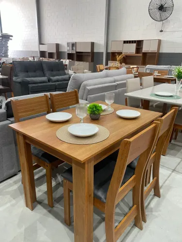 Mesa De Jantar Com 4 Cadeiras Amadeirado 