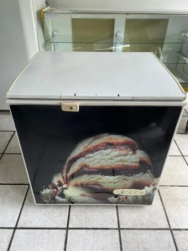 Freezer horizontal Electrolux 201L