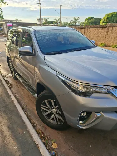 Toyota Hilux SW4 SRX 4X4 2.8 TDI 16V Dies. Aut. 2019