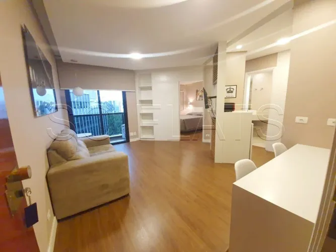 Flat Golden Tower no Itaim Bibi disponível para locação com 1 dormitório e 1 vaga de garag