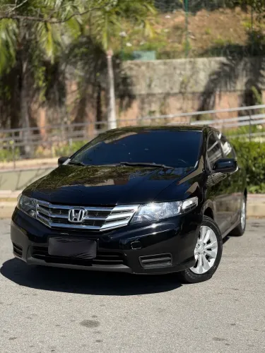 Honda City Sedan LX 1.5 Flex 16V 4P Aut. 2013