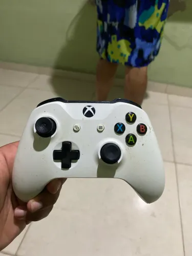 Controle Xbox one original ( em ótimo estado 