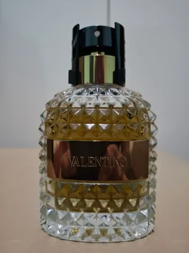Valentino Uomo EDT Tester, frasco de 100ml com caixa.