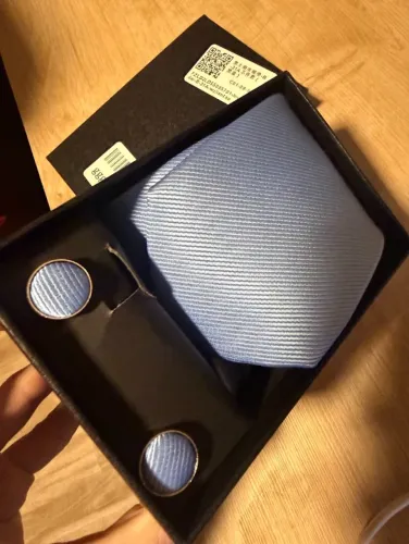 gravata azul