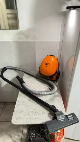 Aspirador de Pó Black & Decker AP2000 1400W 127V Potente