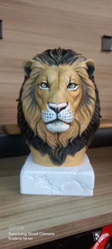 Busto Leão impressão 3d PLA pintado à mão
