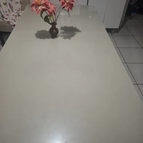 Mesa de 6 cadeiras