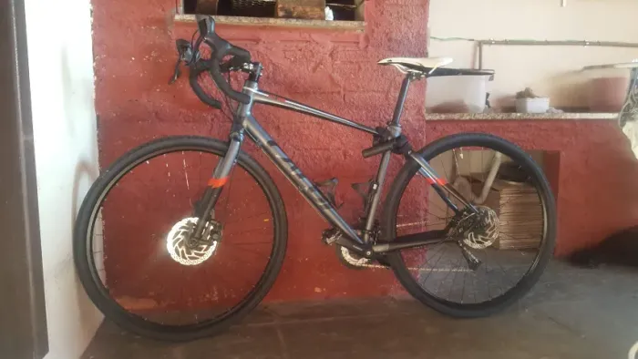 Caloi City Tour Comp 18V - Gravel / Urbana | Com Upgrades