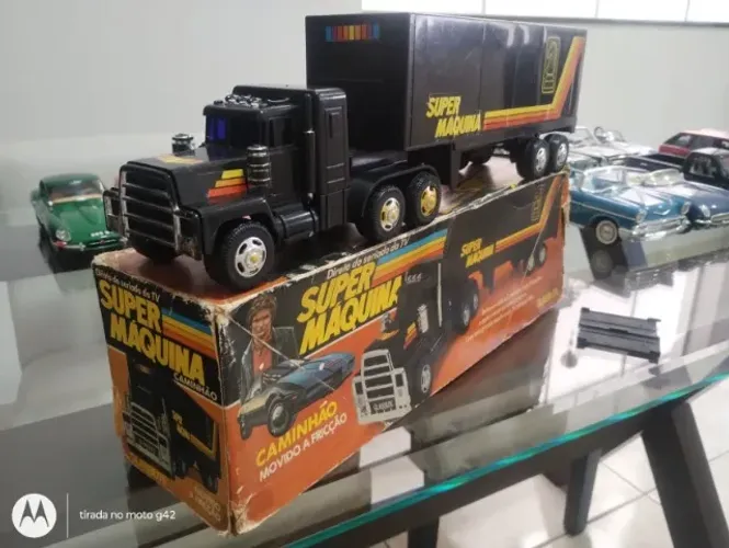 Carreta Super Máquina com caixa