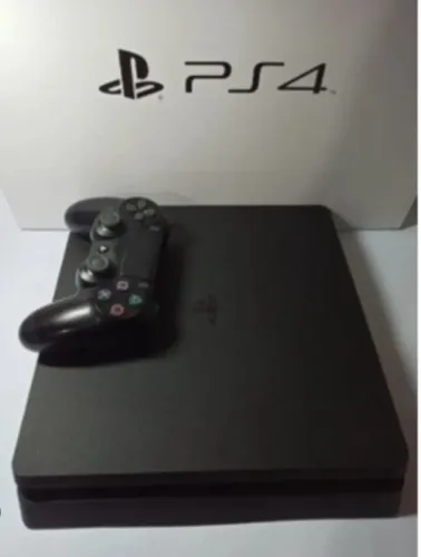 Vendo ps4 acompanhado de 2 controles uma câmera e 3 jogos 1 tb de memória 1300,00