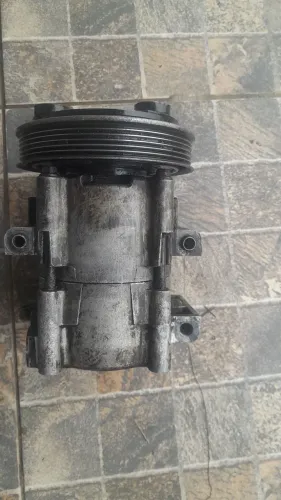 Compressor ar condicionado ford fiesta zetec roncan 2003