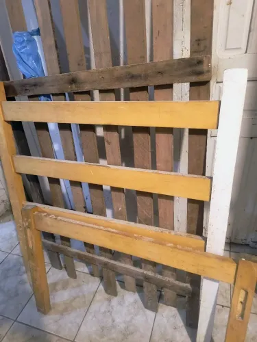 Cama solteiro retirada Sudoeste 