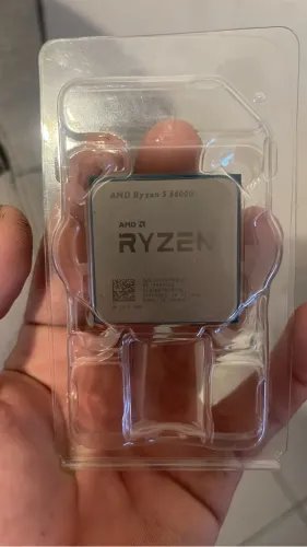 Processador ryzen 5 5600g com placa mãe, aceito troca 