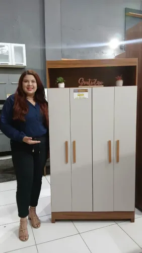 Armario Multiuso 4 Portas