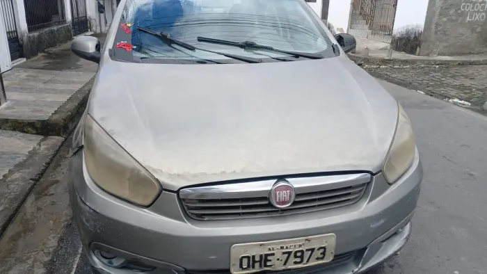 Fiat Grand Siena Essence 1.6 Flex 16V 2014