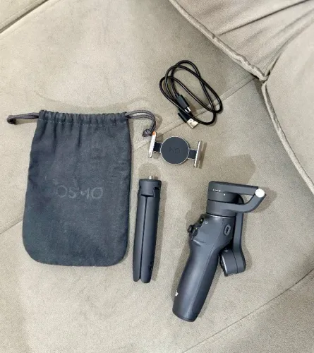 Gimbal DJI Osmo Mobile 6 - Seminovo