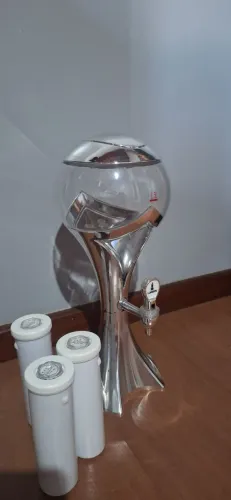 Torre de chopp prateada LED