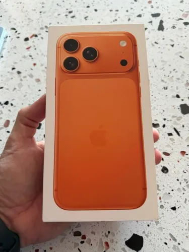 Vendo Iphone 17 PRO MAX 512 GB Orange Cosmic Lacrado