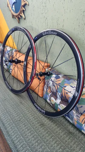 Rodas Vision Team 35 - Clincher | Freehub Shimano |