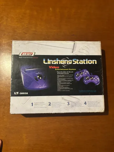 Console Linsheng Station 8 Bit na caixa