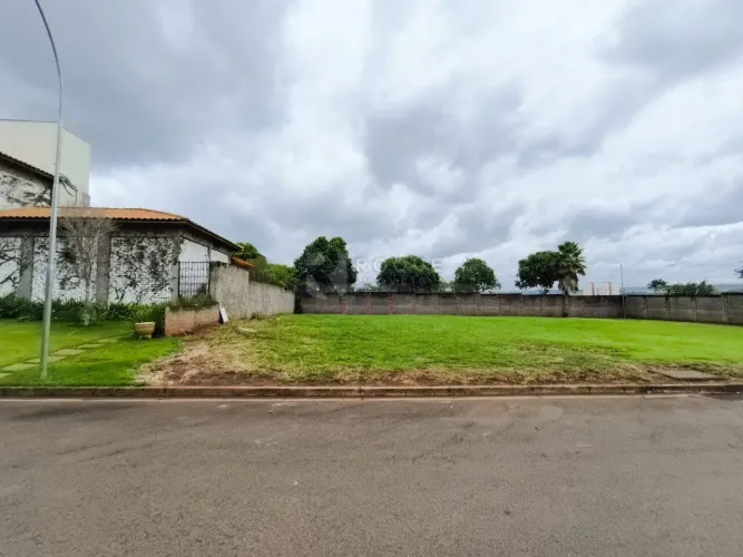 Terreno em Condomínio Residencial Vermont, Limeira (746,05 m²) Financiamento disponível