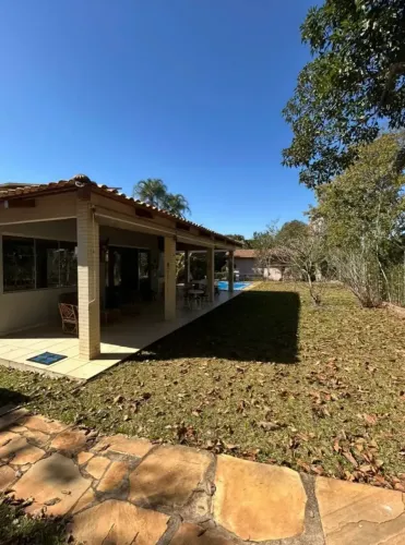 Chácara de alto padrão no Condomínio Vale das Cachoeiras  Aragoiânia