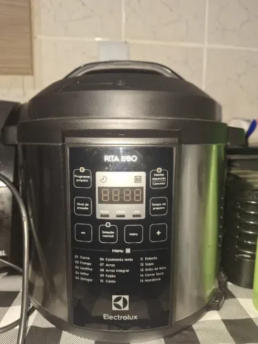 Panela elétrica de pressão Electrolux