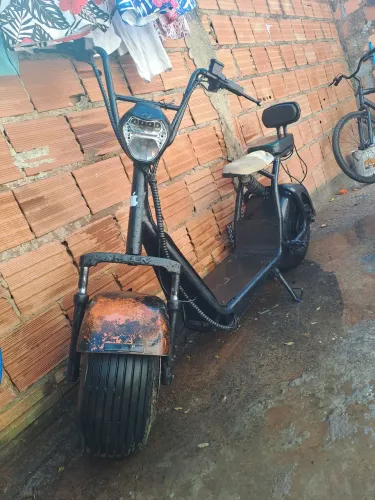Vendo ou troco valor 2300$