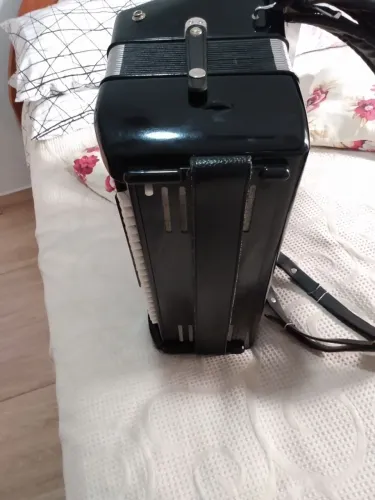 Acordeon 120 baixos
