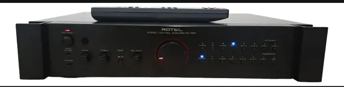 Pré Amplificador Rotel RC-1082