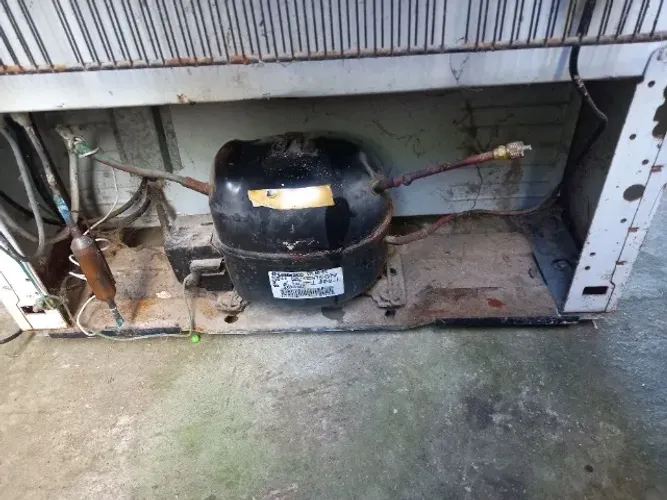 MOTOR DE GELADEIRA