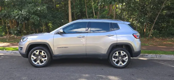 Jeep Compass Longitude 2.0 4X4 Dies. 16V Aut. 2020