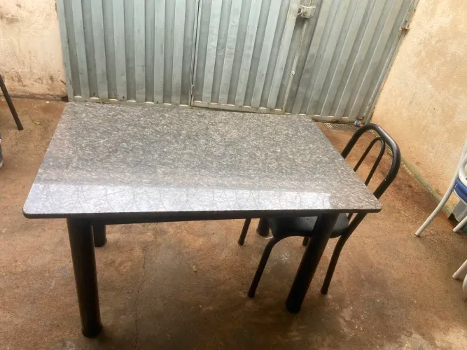 Mesa de granito 