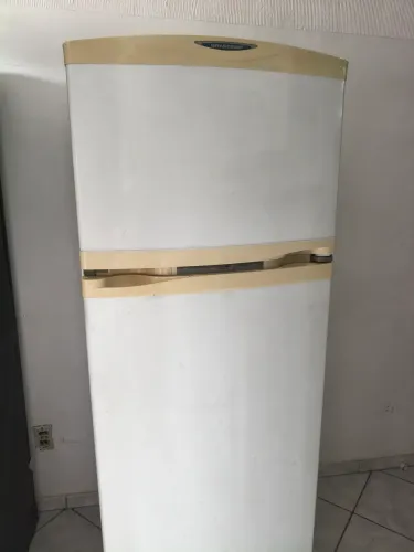 Geladeira Frost Free Brastemp 330L!! PRA SAIR HOJE!! LEIA O ANÚNCIO!!