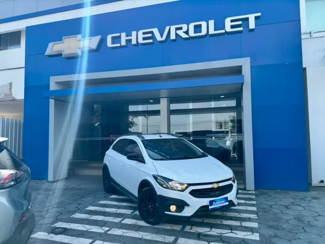 Chevrolet Onix Activ 1.4 8V Flex Mec. 4P 2019